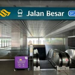 Burlington Square (D7), Retail #451462211